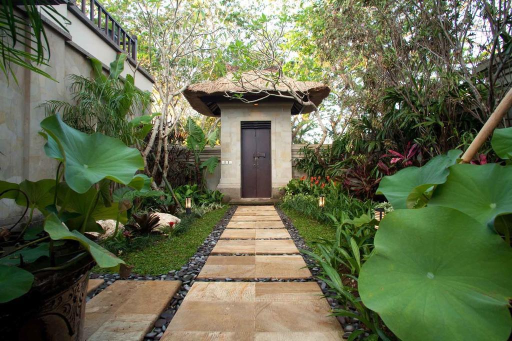 Sundara Oceanside Villa Tanah Lot  Exterior photo
