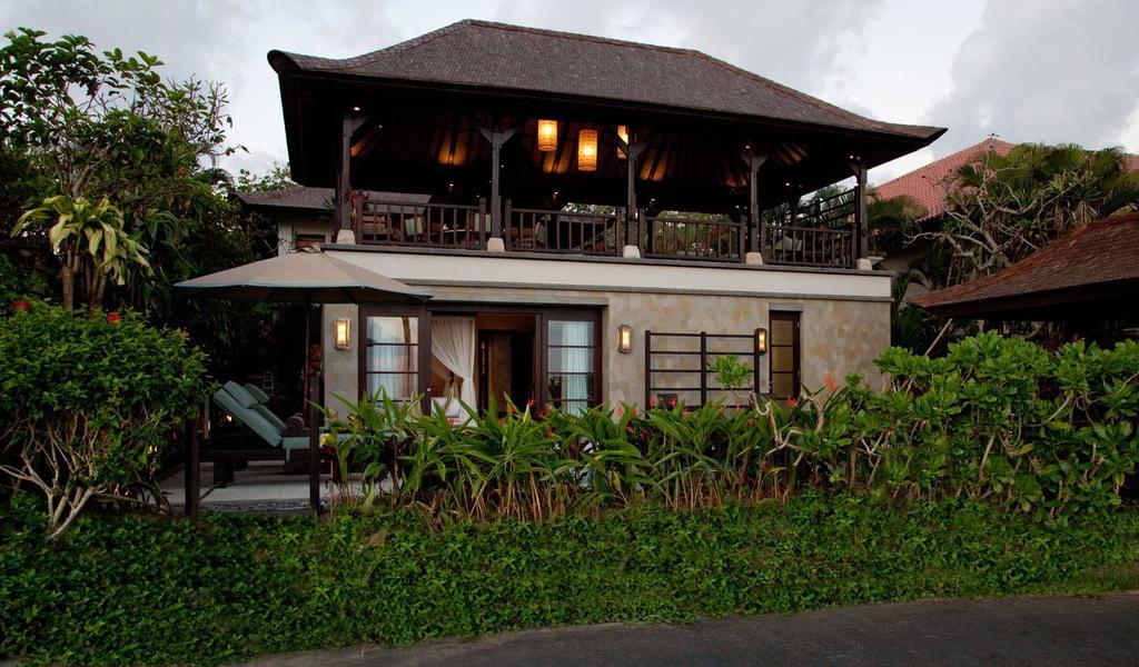 Sundara Oceanside Villa Tanah Lot  Exterior photo
