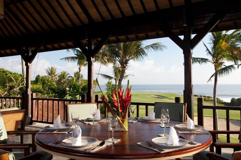 Sundara Oceanside Villa Tanah Lot  Exterior photo