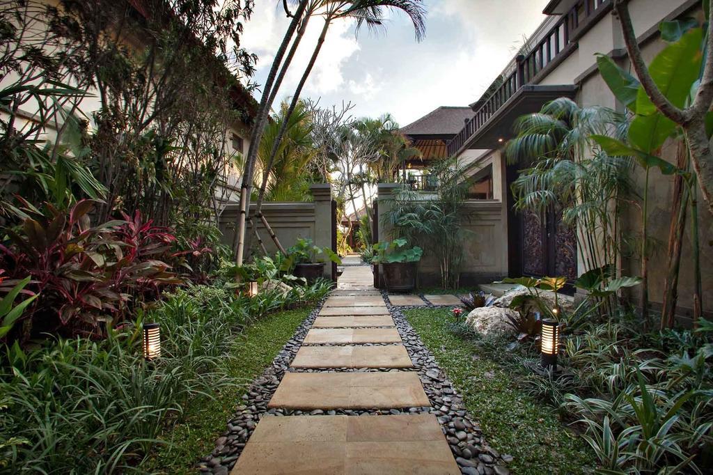 Sundara Oceanside Villa Tanah Lot  Exterior photo